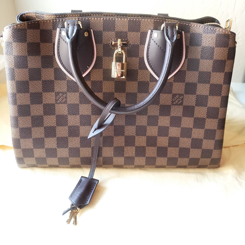 🌺💐Authentic Brand New Louis Vuitton Handbag 🌺🌸